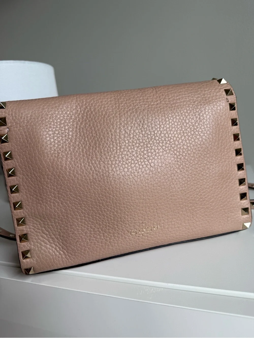 VALENTINO Garavani Rockstud Grainy Calfskin Crossbody Bag